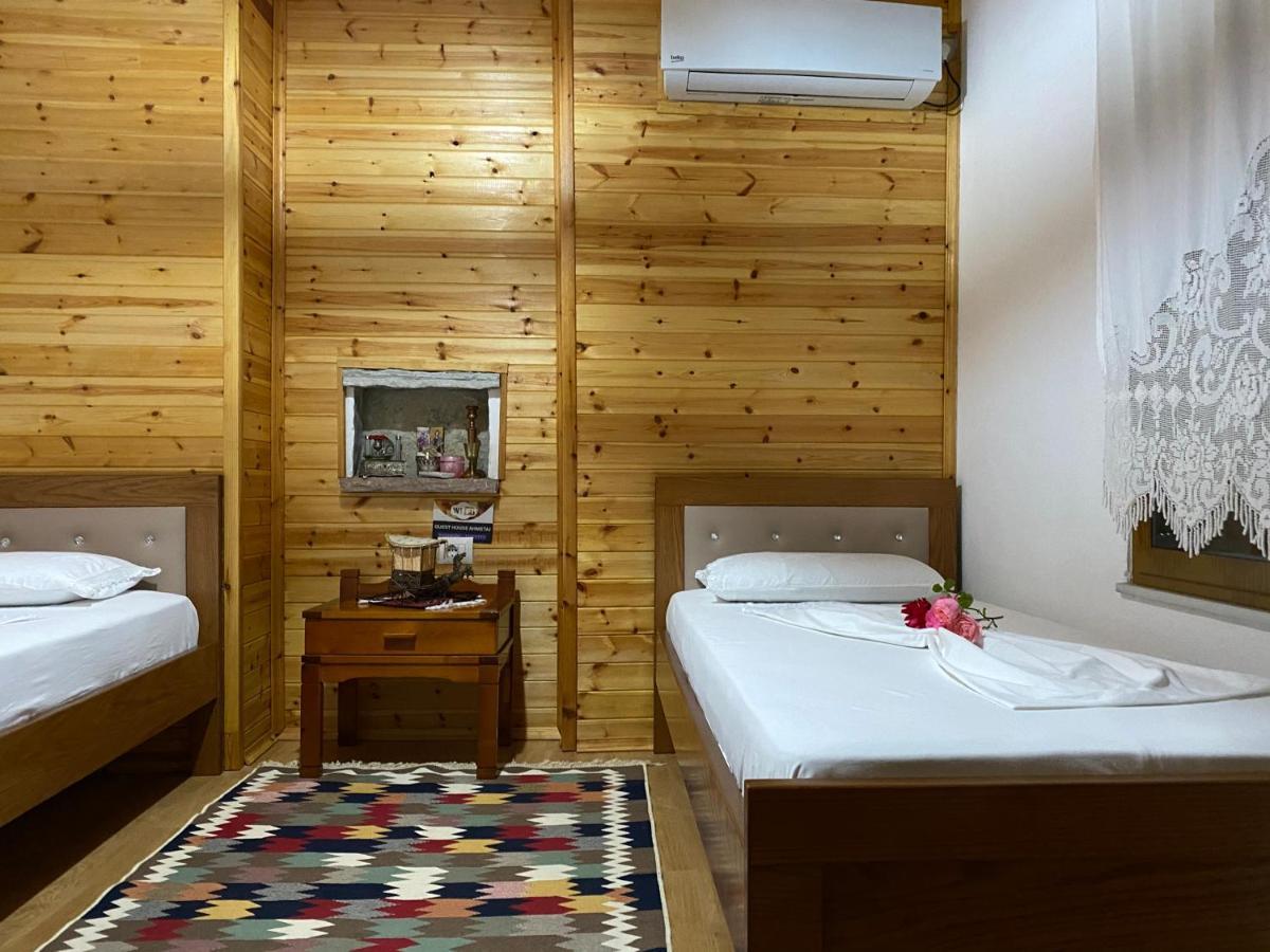 Ahmetaj Guest House ジロカストラ エクステリア 写真