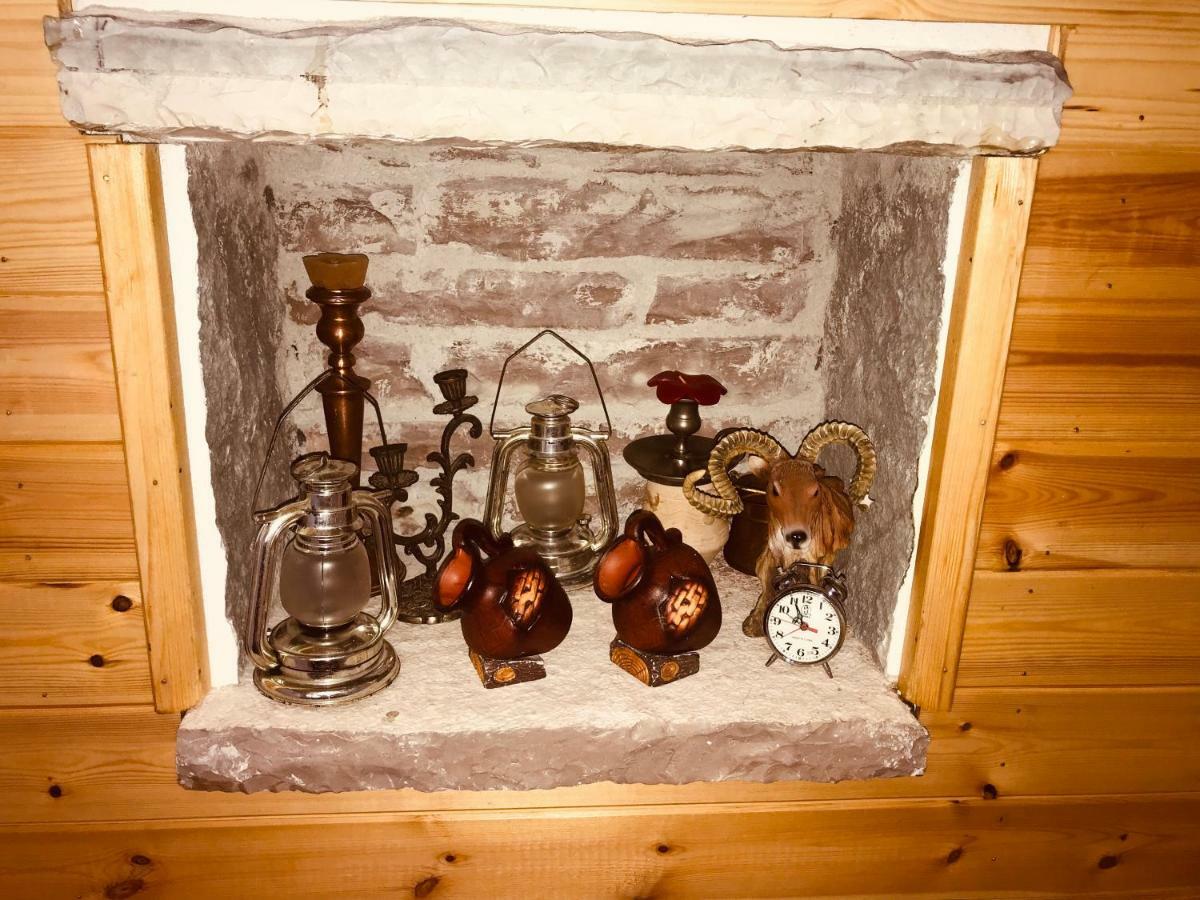 Ahmetaj Guest House ジロカストラ エクステリア 写真